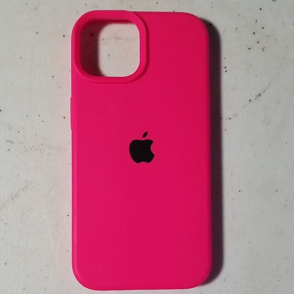 Apple Vibrant Pink Silicone Case